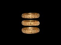 Medieval Gold 'BISN BAS BEIN' Posy Ring