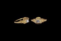 Elizabethan Gold Ring with Pyramid Diamond