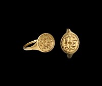 Elizabethan Gold Signet Ring with I E