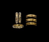 Queen Anne Gold '(Death) is no Partyng' Memento Mori Ring with Skull and Skeleton