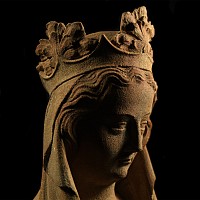 Large Medieval Fine Sandstone Virgin and Child Statue