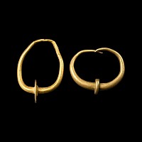 Western Asiatic Gold Earring Pair