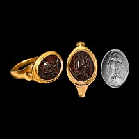 Sassanian Gold Ring with Garnet Intaglio