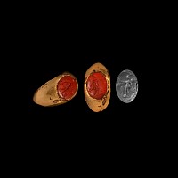 Roman Gold Ring with Hermes Gemstone