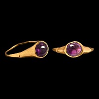 Roman Gold Ring with Gemstone