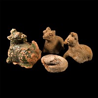Chinese Han Ceramic Animal Figure Group