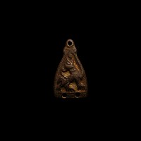 Viking Bronze Apex Stirrup Mount with Howling Beast