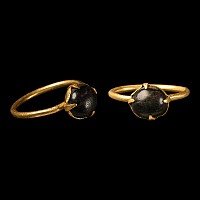 Medieval Gold Ring with Cabochon