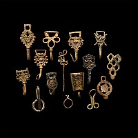 Tudor 'Thames' Clothes Fastener Collection