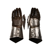 European Articulated Gauntlet Pair