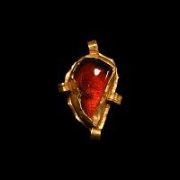 Medieval Gold and Garnet Teardrop Pendant