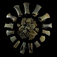 'The Braintree' Bronze Age Axehead and Foundry 'Carp's Tongue/Ewart Phase' Hoard