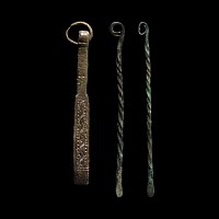 Western Asiatic Bronze Medical Implement Group