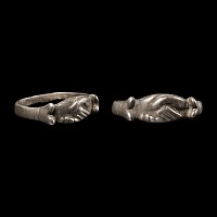 Post Medieval Silver Clasped Hands Fede Ring