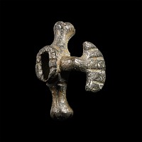 Medieval Bronze Dagger Quillon with Scallop Shell