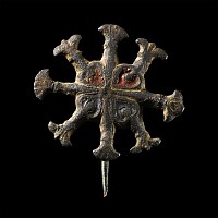 Medieval Knight's Bronze Enamelled Pin Badge
