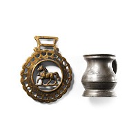 Georgian Pewter Gill Measure and Horse Brass