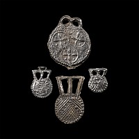 Medieval 'Thames' Pewter Spangle Group