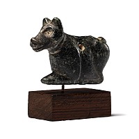 Jemdet Nasr Recumbent Bull Amulet