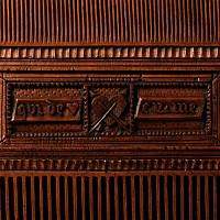 Medieval Decorated 'He who loves from the heart, gives with a good heart' Posy Boxwood Comb