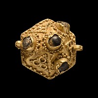 Byzantine Garnet Set Gold Pendant