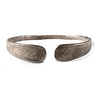 Roman Silver Armilla Bracelet with Hatched Paddle Terminals