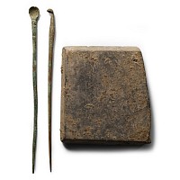 Roman Medical Implements and Schist Pallet