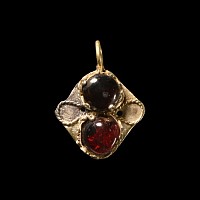 Western Asiatic Electrum Gold Pendant with Garnets