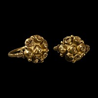 Medieval Gold Ring with Floral Bezel