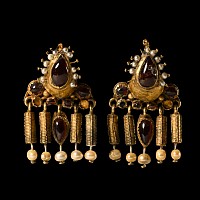 Hellenistic Gold Earring Pair