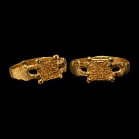 Byzantine Gold Ring with Foliate Motifs