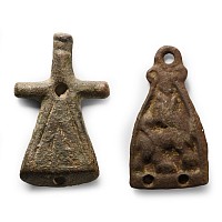 Anglo-Scandinavian Viking Bronze Stirrup Apex Mount Group