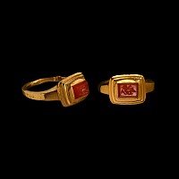 Gold Ring with Sassanian Dragon Gemstone