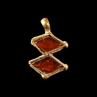 Medieval Gold and Garnet Pendant