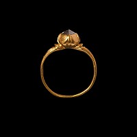 Elizabethan Period Gold Ring with Polished Natural Diamond Crystal