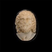 Neoclassical Glass Cameo of a Bearded Man
