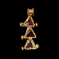 Medieval Gold and Garnet Pendant