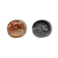 Sassanian Onyx Seal with Two Horses and Riders