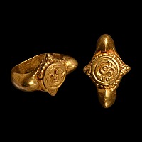 South East Asian Decorated Gold Ring