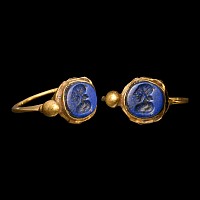 Sassanian Gold Ring with Portrait Gemstone