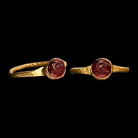 Roman Gold Ring with Bird Gemstone