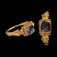 Medieval Gold Ring with Topaz Cabochon