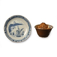 Ca Mau Cargo Shipwreck Glazed Blue and White Tea Bowl and Dish Set