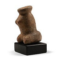 Stone Age Polished Kneeling Goddess Idol