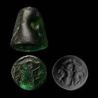 Neo Babylonian Glass Stamp Seal with Beast-Tamer