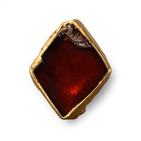 Western Asiatic Gold and Garnet Pendant