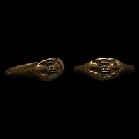 Roman Bronze Ring with Pair of Birds