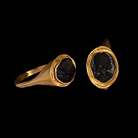 Roman Gold Ring with Glass Bezel