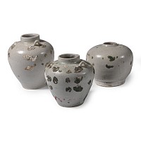 Hoi An Cargo Shipwreck Glazed Blue and White Vase Trio