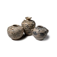 Hoi An Cargo Shipwreck Glazed Blue and White Vase Trio